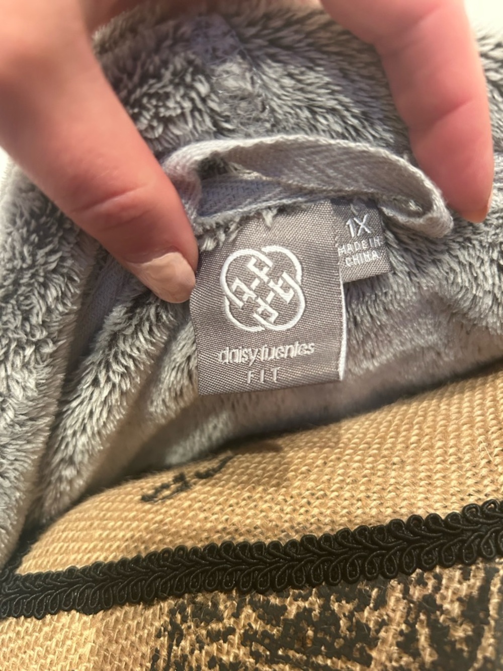 Daisy Fuentes Plush Hooded Jacket in Light Gray - Picture 5 of 6